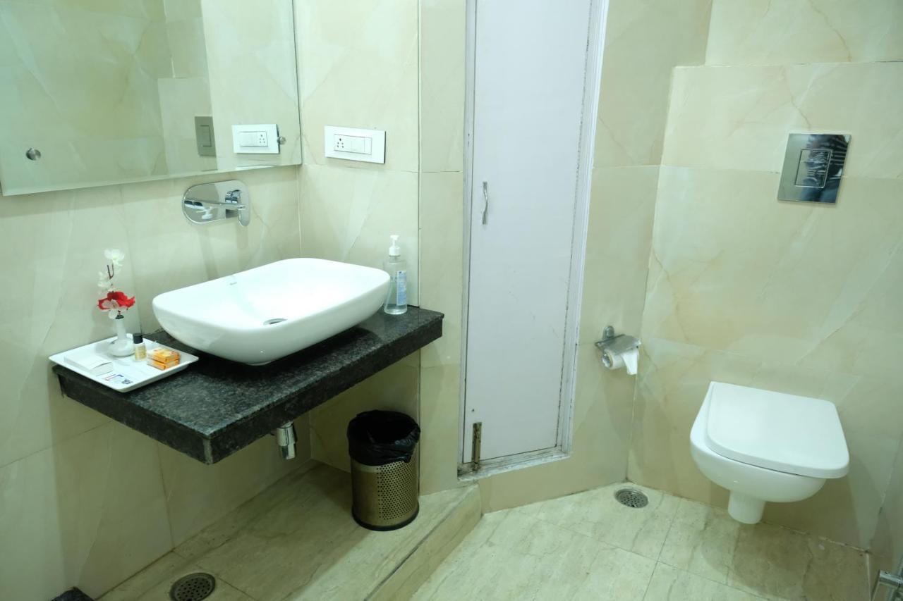 Black Mango Resort Kala Amb ภายนอก รูปภาพ