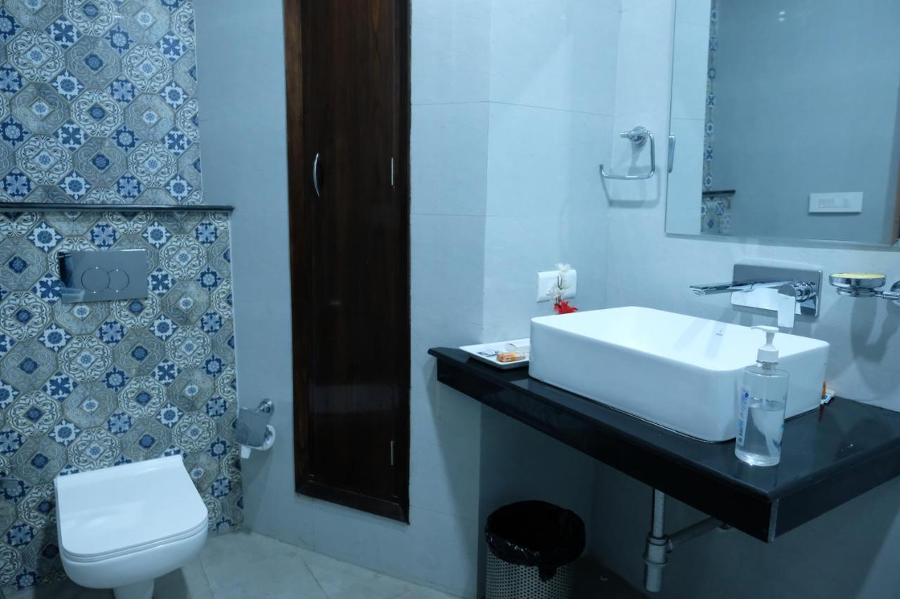 Black Mango Resort Kala Amb ภายนอก รูปภาพ