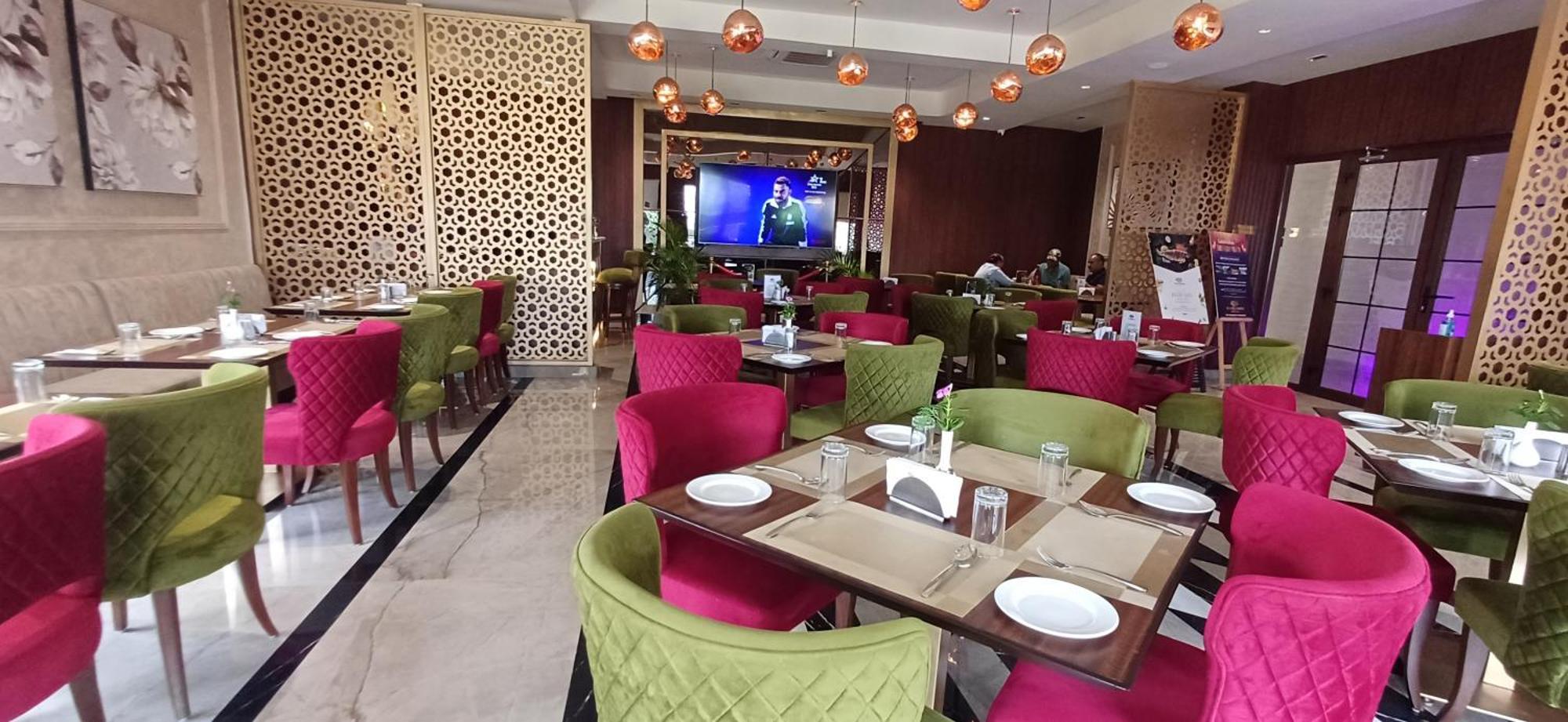 Black Mango Resort Kala Amb ภายนอก รูปภาพ