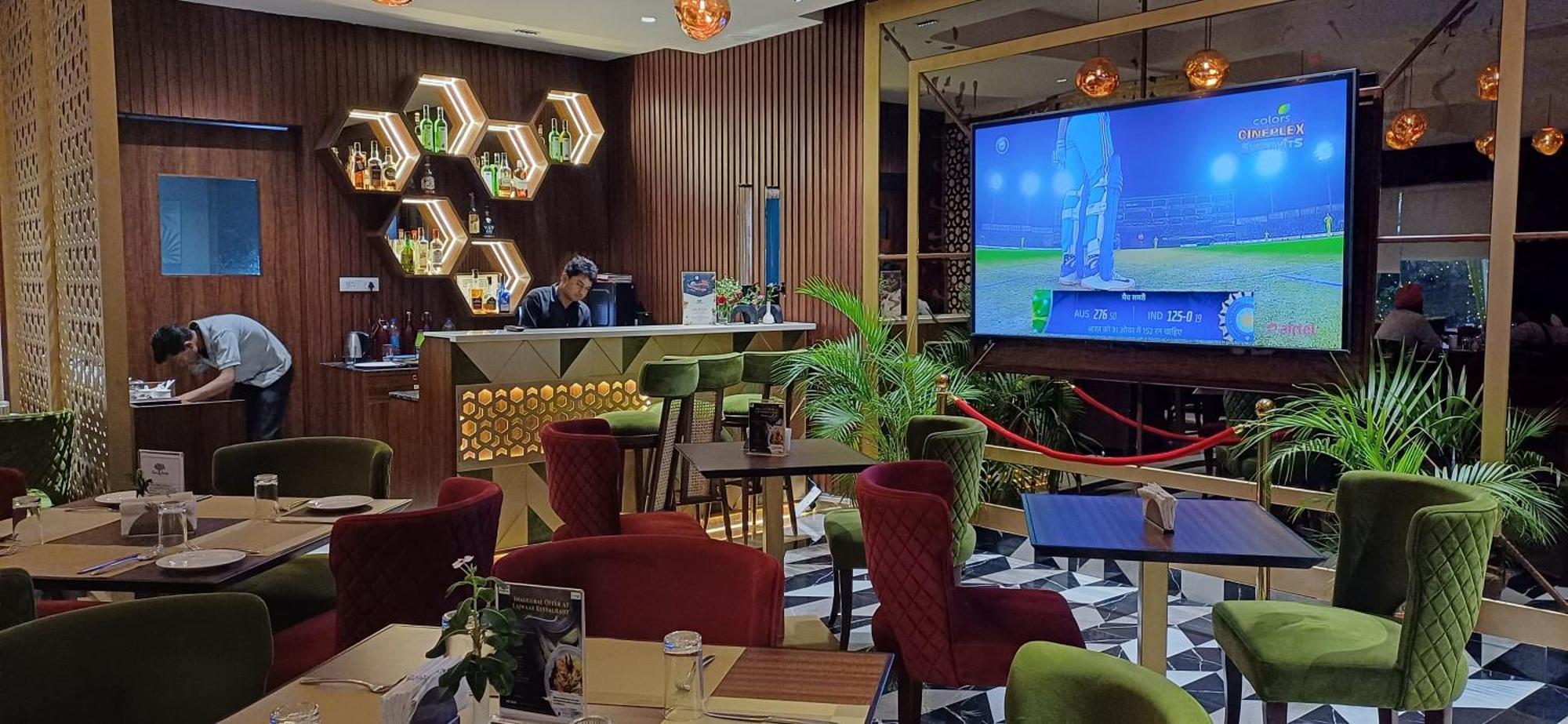 Black Mango Resort Kala Amb ภายนอก รูปภาพ