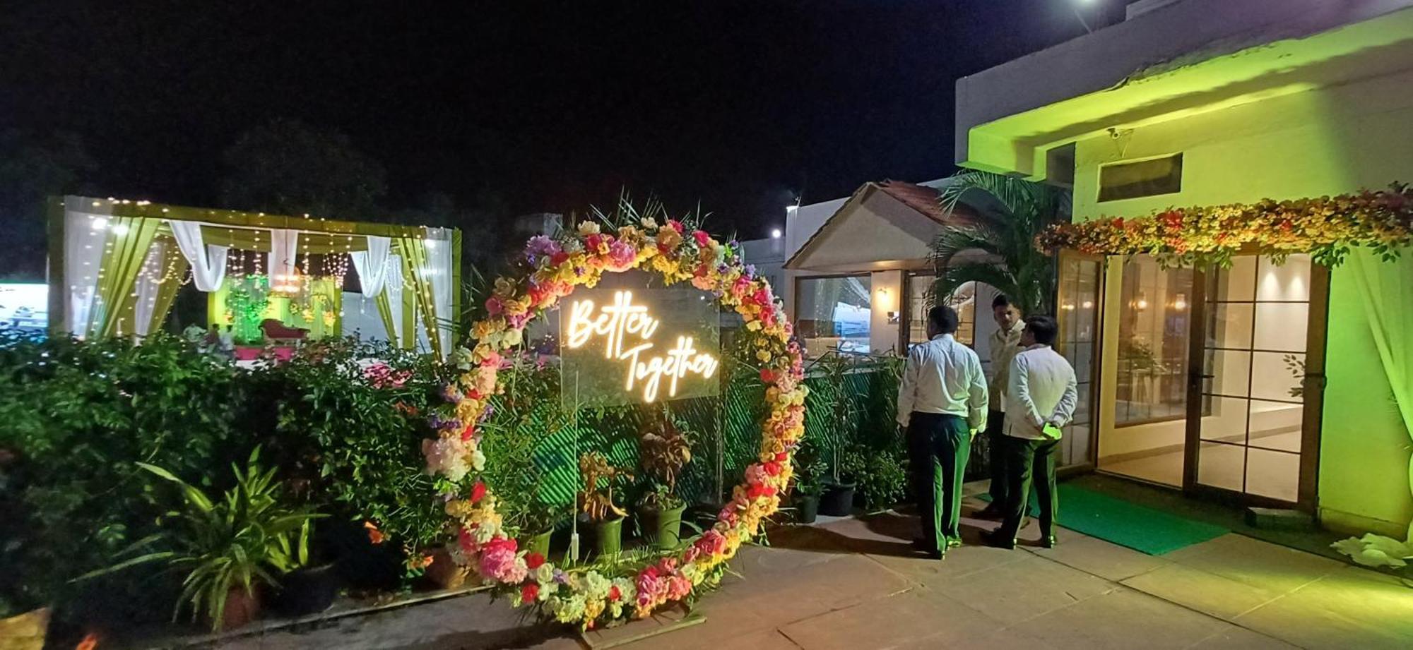 Black Mango Resort Kala Amb ภายนอก รูปภาพ